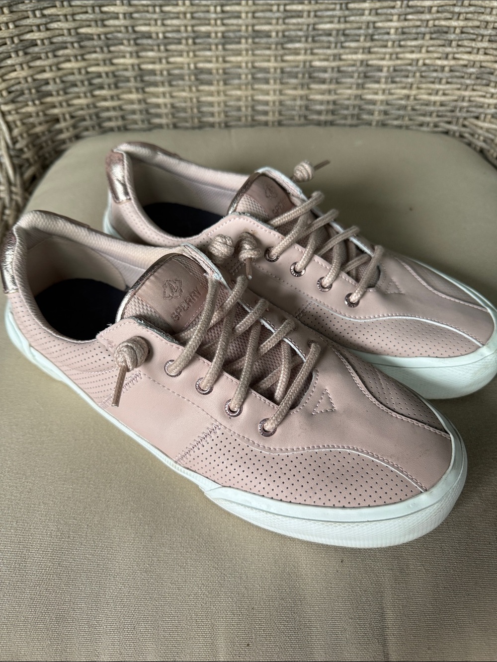 Sperry Women's Soletide Racy Boat Blush Pink/metallic trim Leather Sneakers